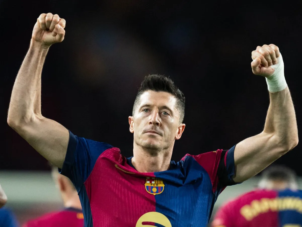 Lewandowski Barcelona formasıyla hat-trick yaptı
