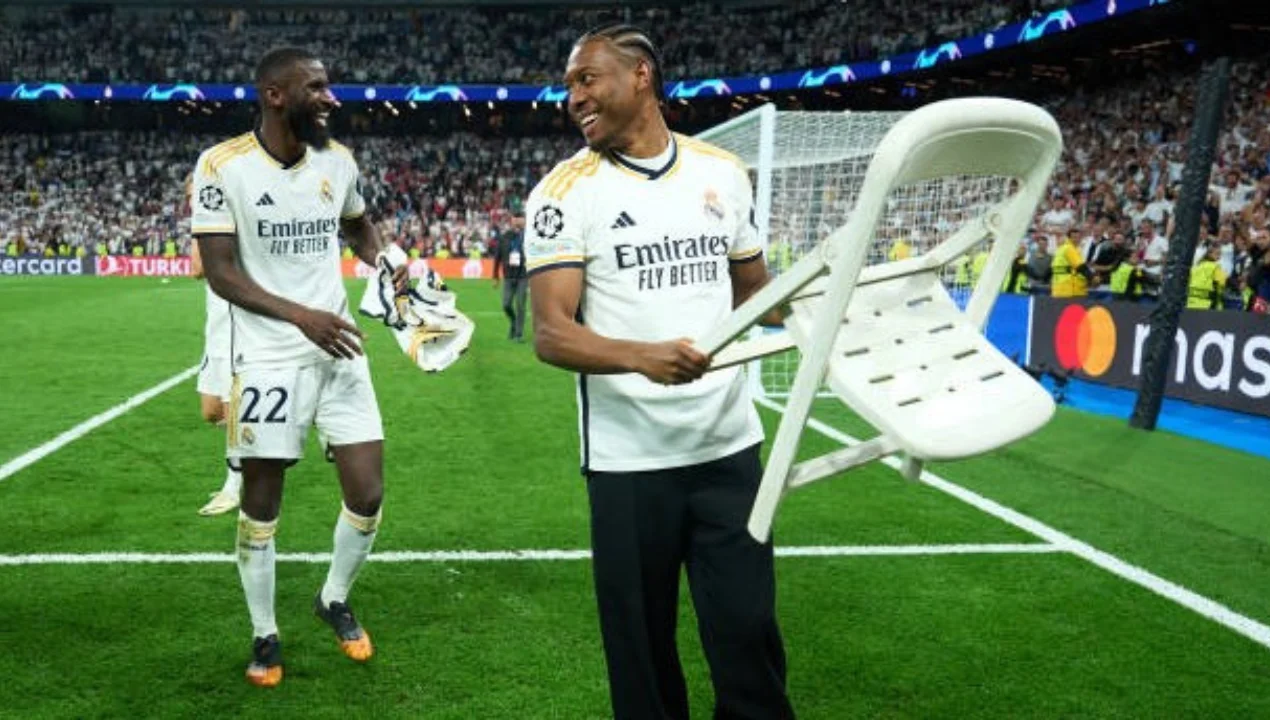 "Real Madrid"da ikki himoyachi bilan ajralish havosi kuchaydi