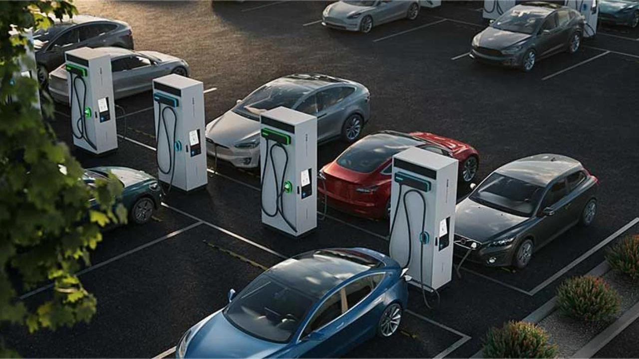 2026'dan itibaren Taşkent'in merkezine yalnızca elektrikli araçlar girecek