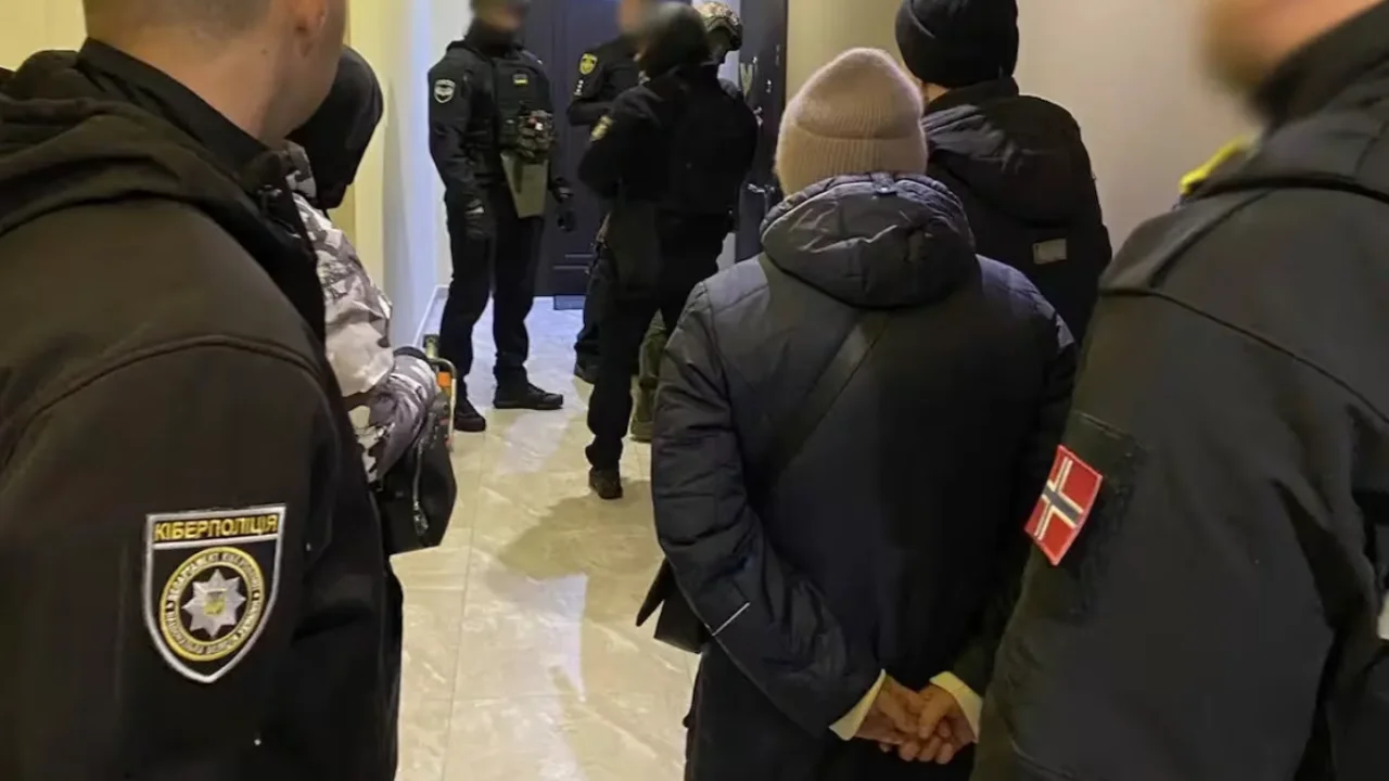 Россияда жанг қилмоқчи бўлган 4 Африкалик қўлга олинди