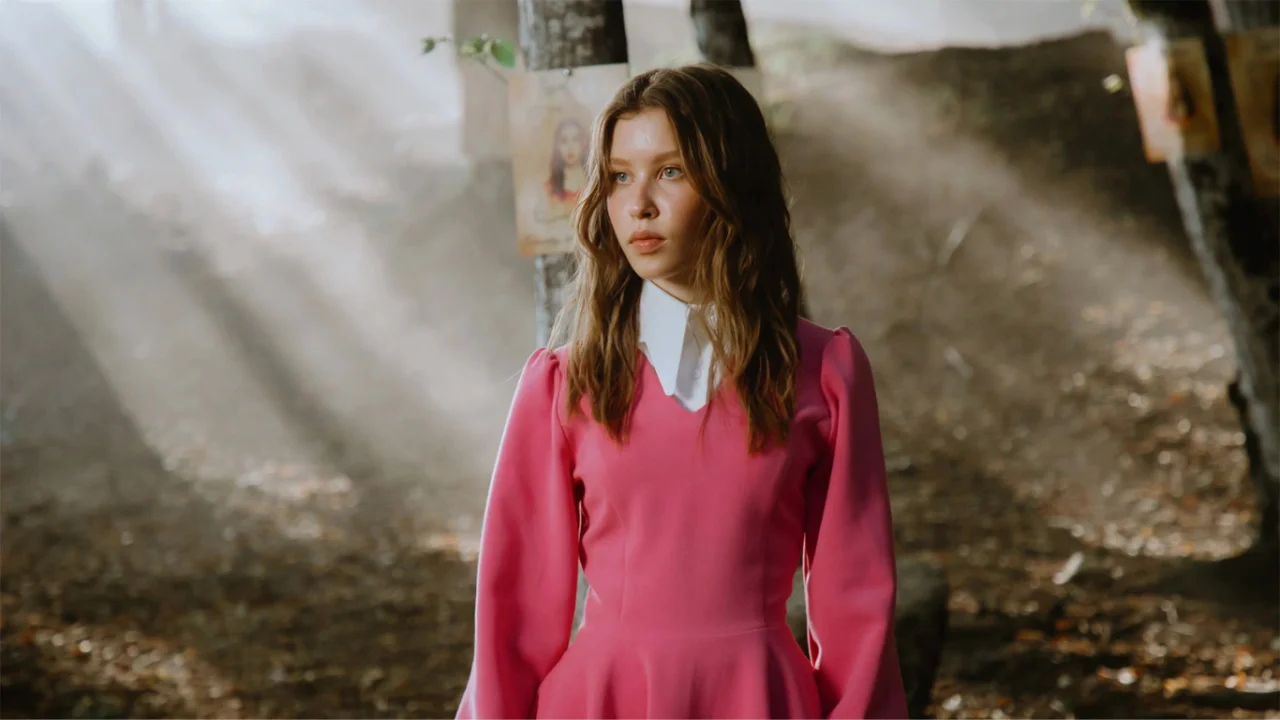 Фильм "Алиса в Стране чудес" собрал в прокате 1 миллиард рублей