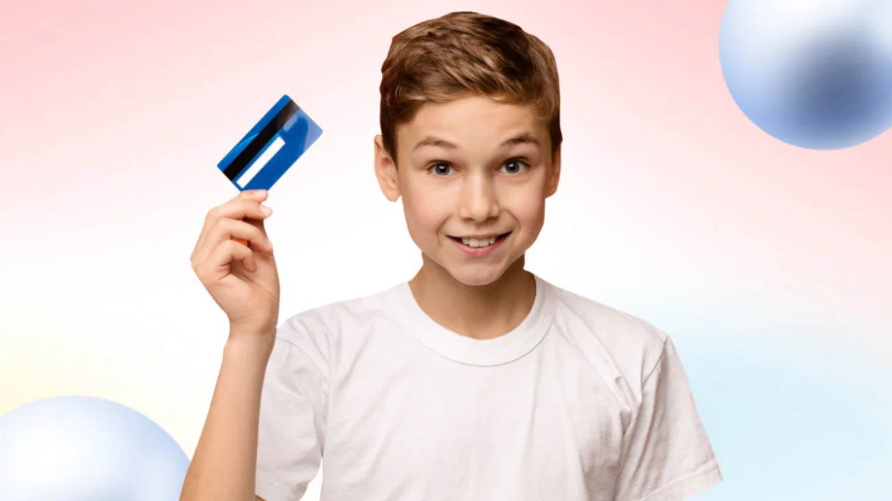 Now it is possible to open a personal bank card from the age of 14
