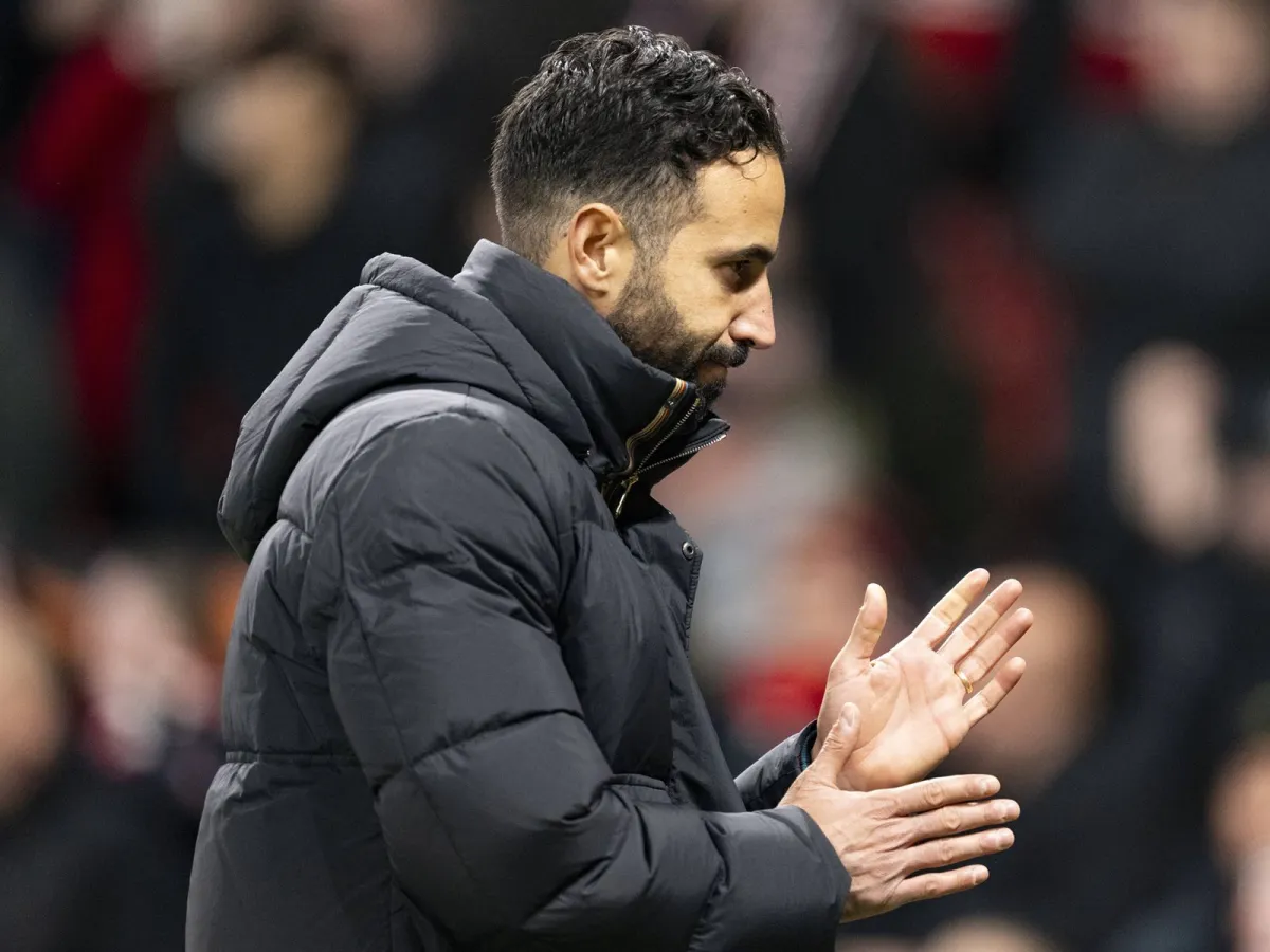 Аморим ойын кестесінен наразылығын білдіруде