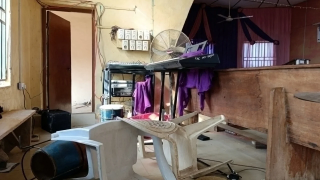 Нигерияда 200 дан зиёд ўқувчи йўқолди