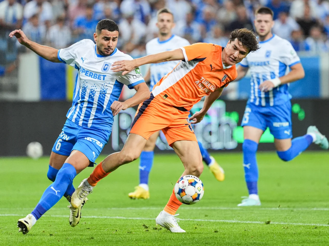 "Башакшеҳир" – "Трабзонспор": жанг олдидан интизорлик кучаймоқда