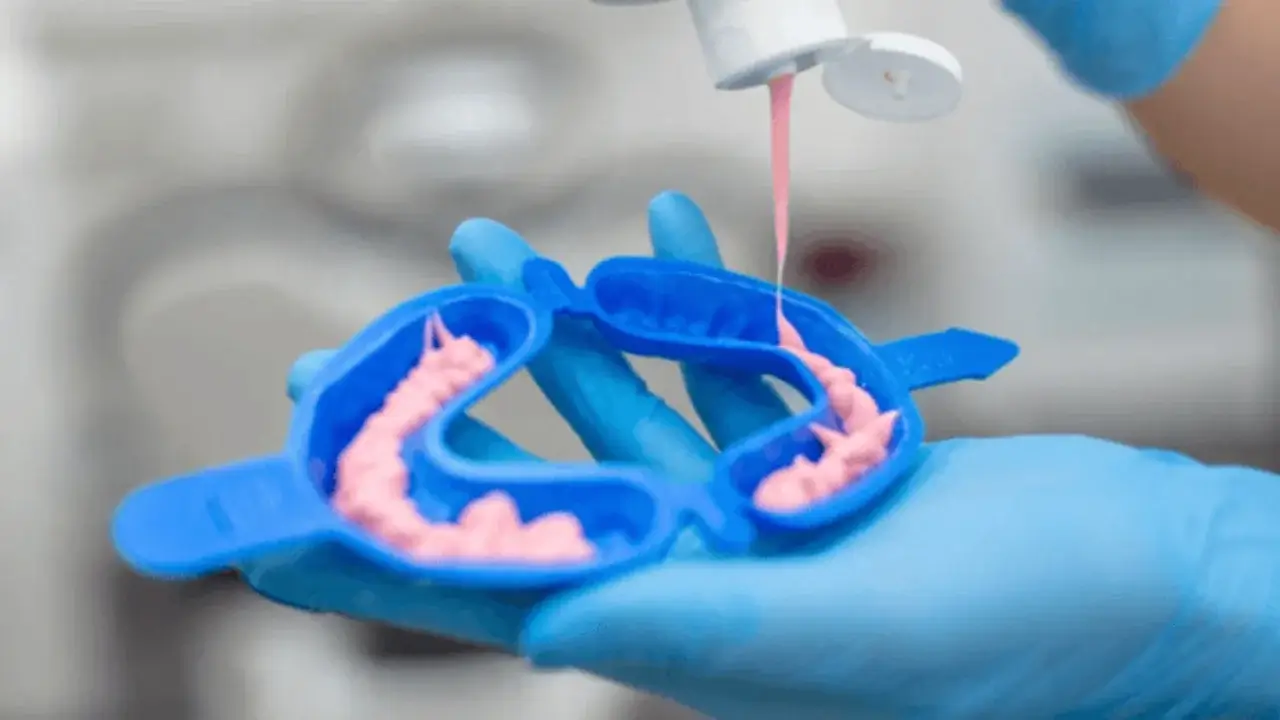 Şimdi bir diş hasar alsa bile geri yüklenebilir - yeni bir jel icat edildi