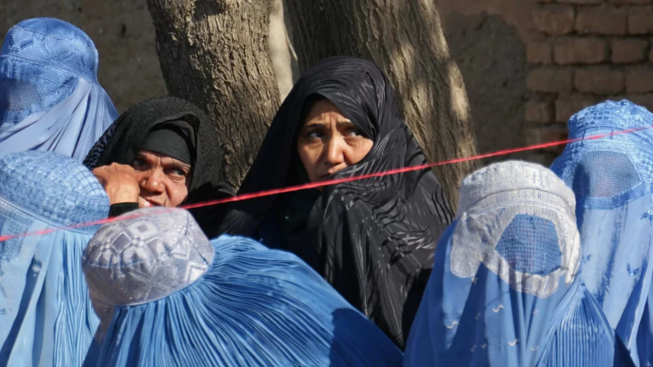 Afg‘onistonda ayollarga zo‘ravonlik keskin oshgani ma’lum qilindi