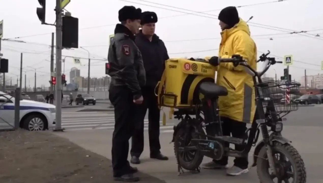 Sankt-Peterburgda xorijiy kurerlar faoliyati cheklandi