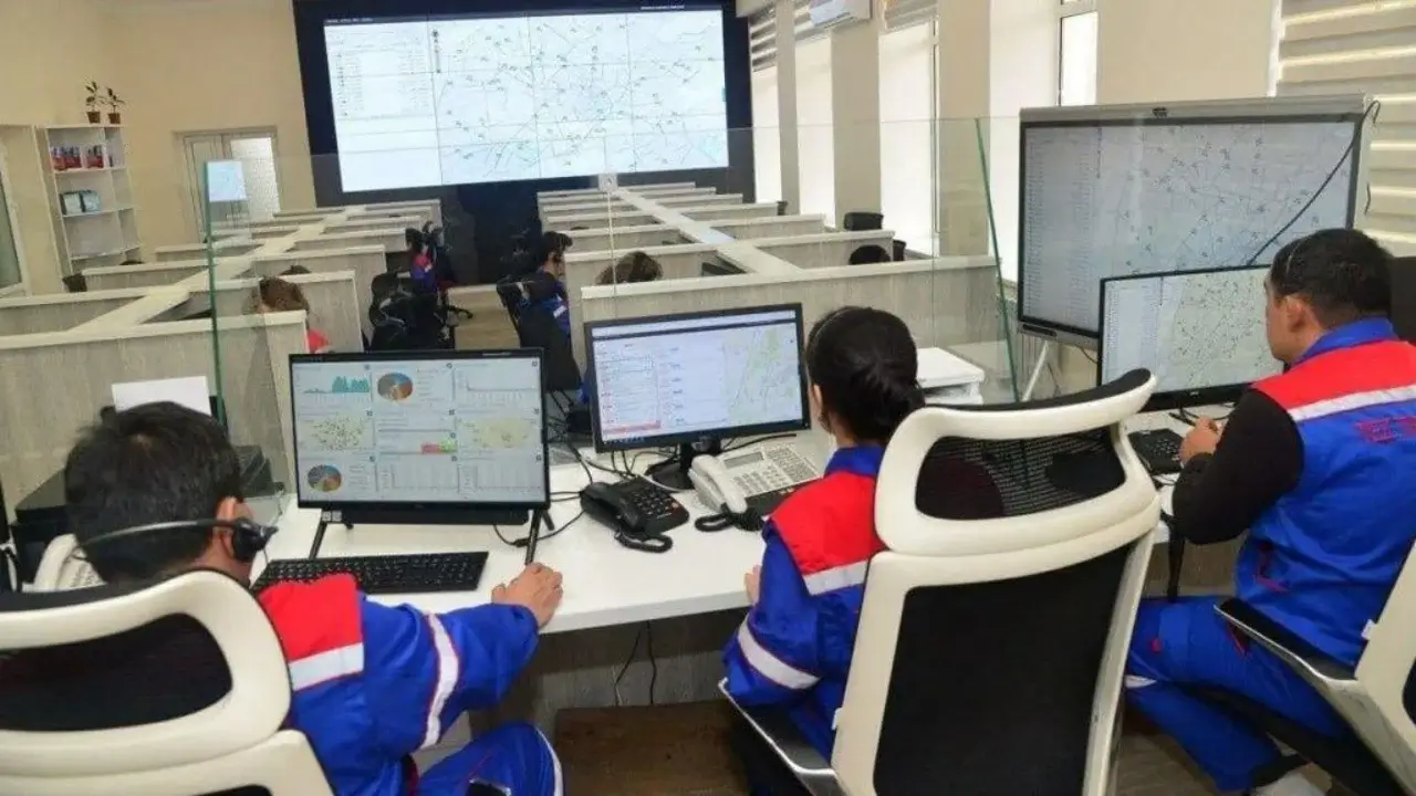 Özbekistan'da "Çevrimiçi Doktor" tıbbi bakımı artık telefonla da mümkün