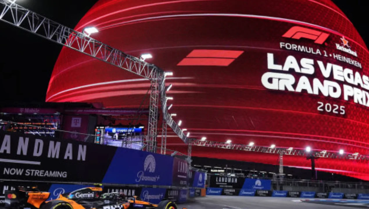 Верштаппен Лас-Вегаста дауылдады, чемпиондық интрига күшейді