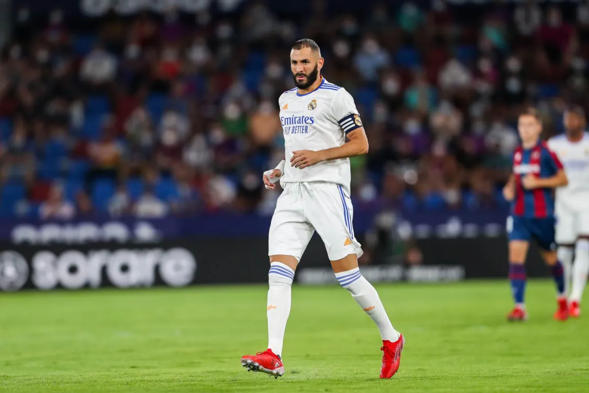 Benzema Xabi Alonso haqida gapirdi