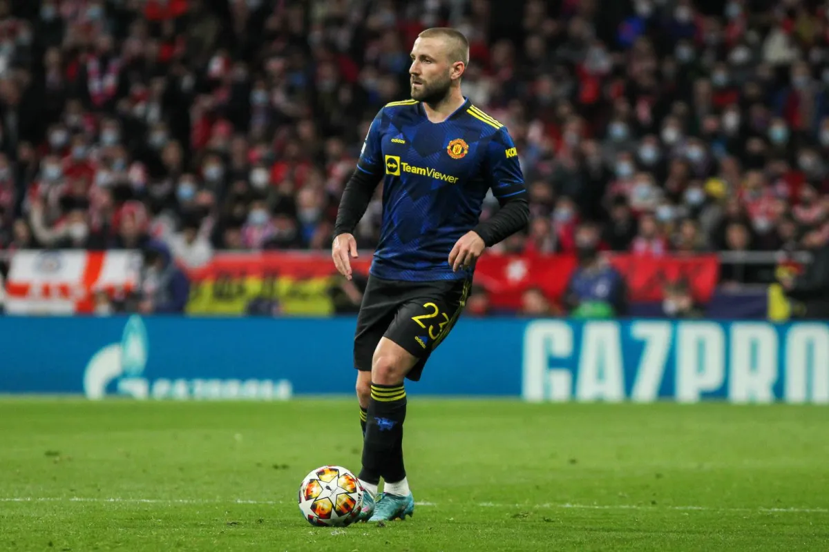 Невилл ғазабда: Люк Шоудан уяламан, у фақат юрди