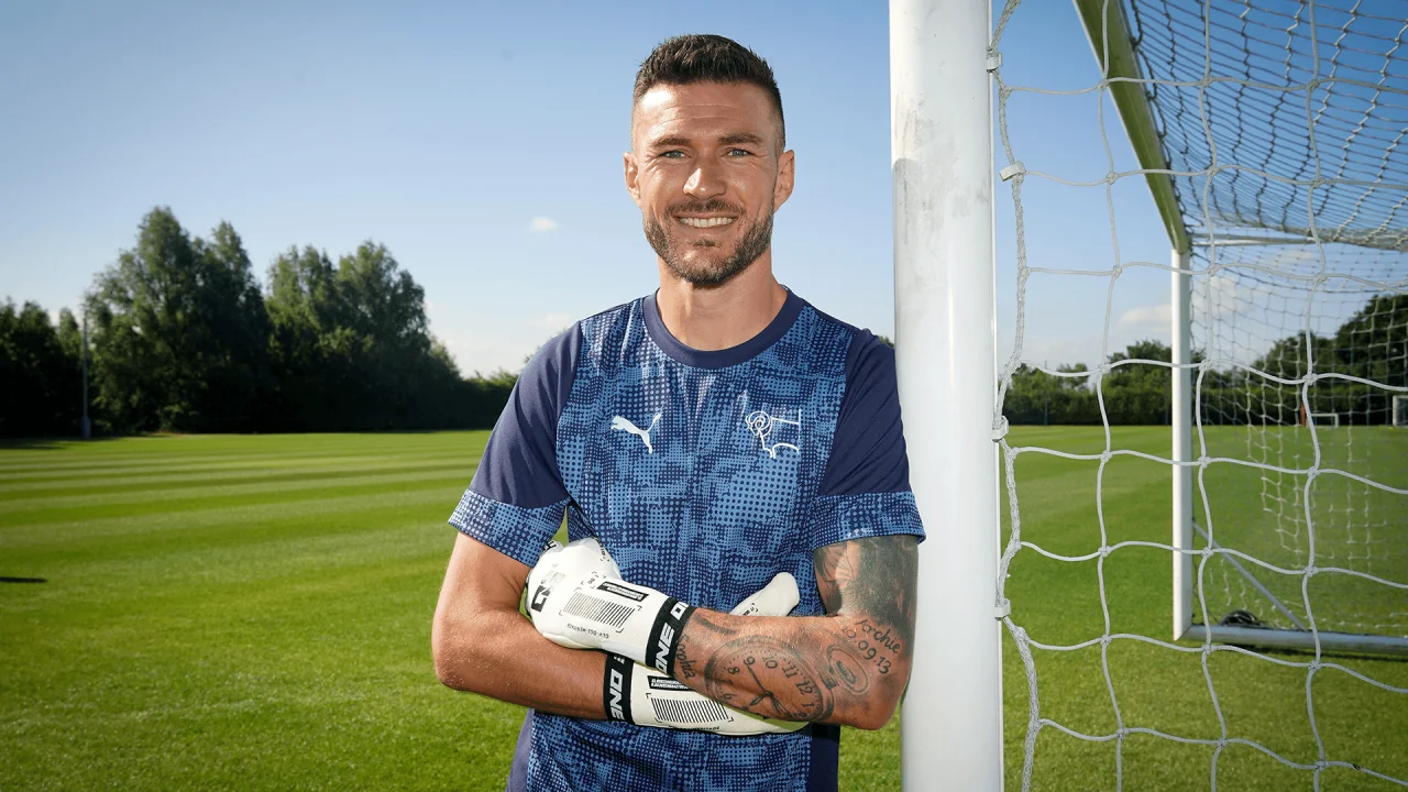 Қизиқ ҳолат: “Гримсби Таун” клуби бир ҳафта учун дарвозабон ижарага олди