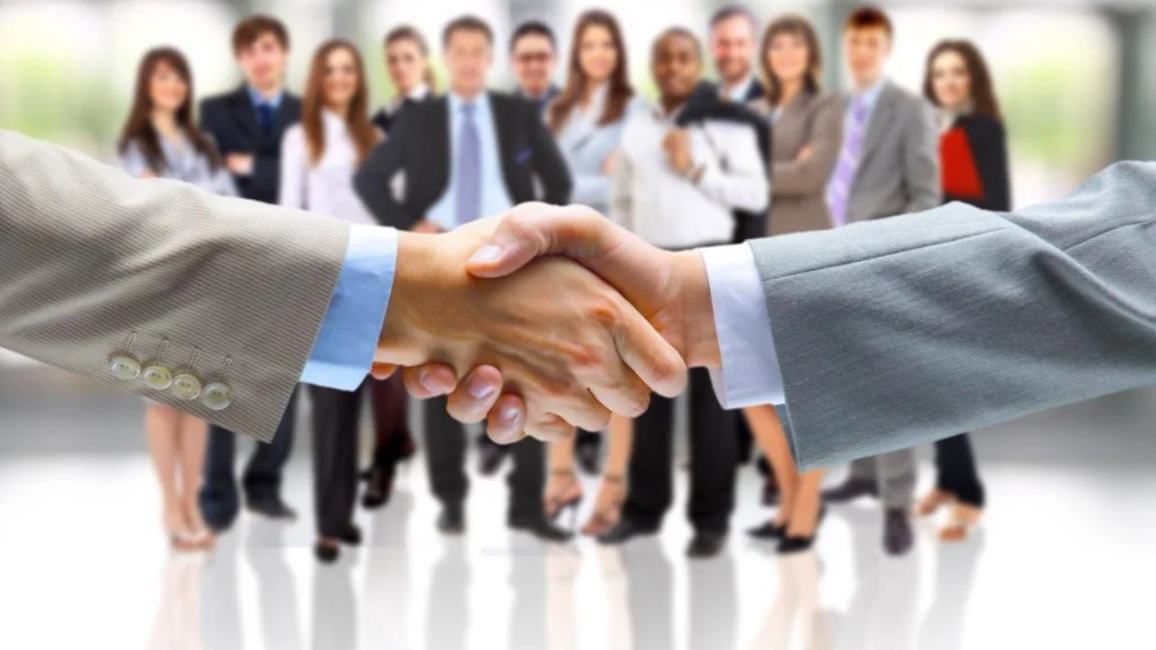 Ish o‘rinlari ko‘paygani nimadan dalolat beradi?