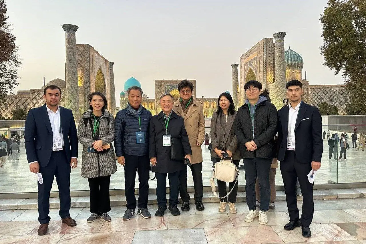 Samarqanddan kelgan tinchlik elchilari