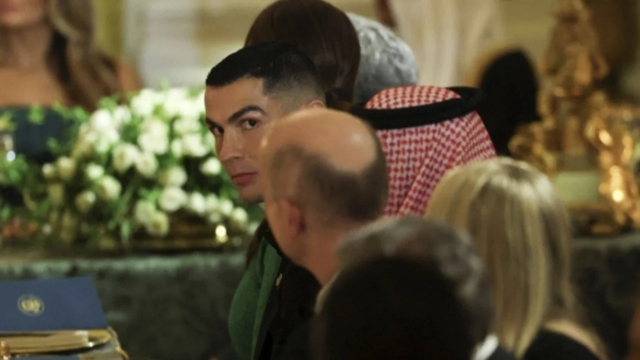 Ronaldu Tramp ziyofatida barchaning e’tiborida bo‘ldi