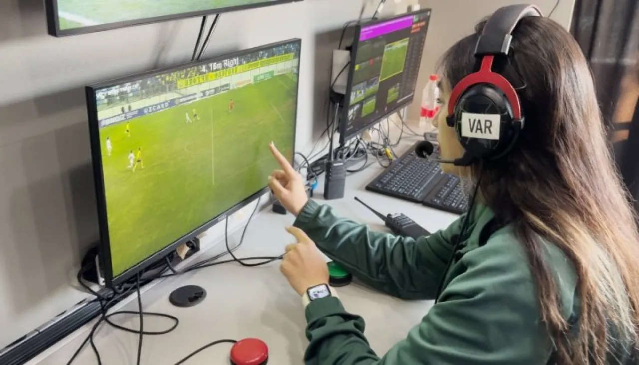 Аёл ҳакамлар Суперлигада ўзини кўрсатяпти