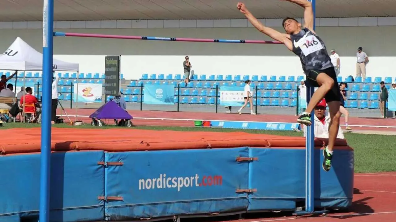 Риёд-2025: Ўзбекистон енгил атлетикачиларидан зафарли юришлар...