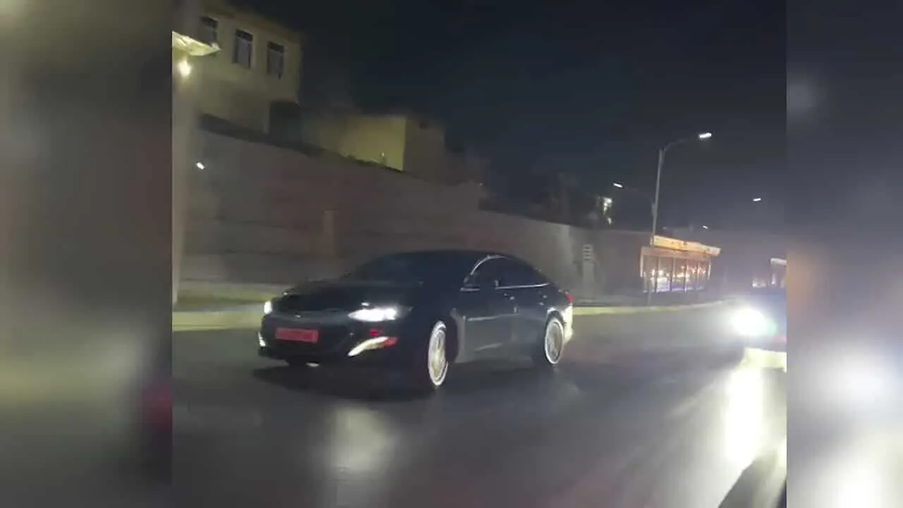 Malibu ҳайдовчиси хавфли ҳаракатлари учун жаримага торилди