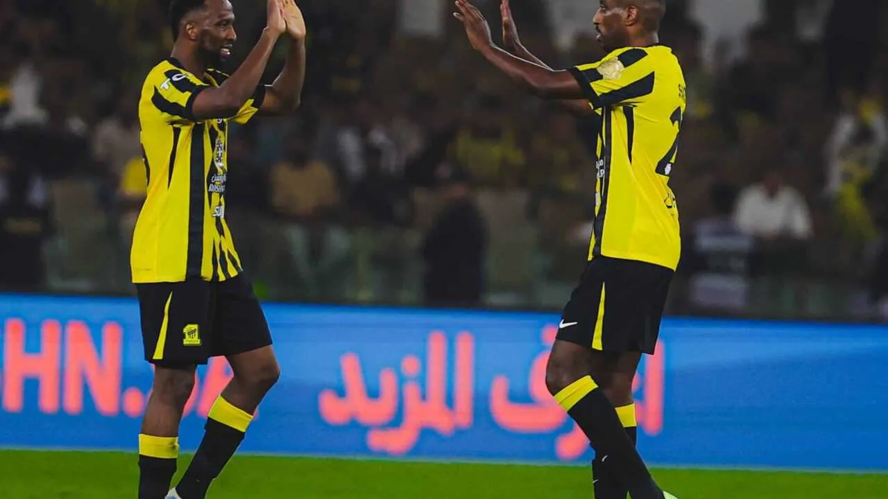 "Ал-Иттиҳод"нинг ғалабаси: Бензема ва Алқайбари етакчиликда