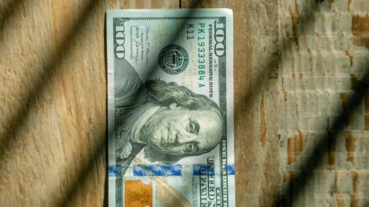 22-октябр куни доллар ва рубл курси