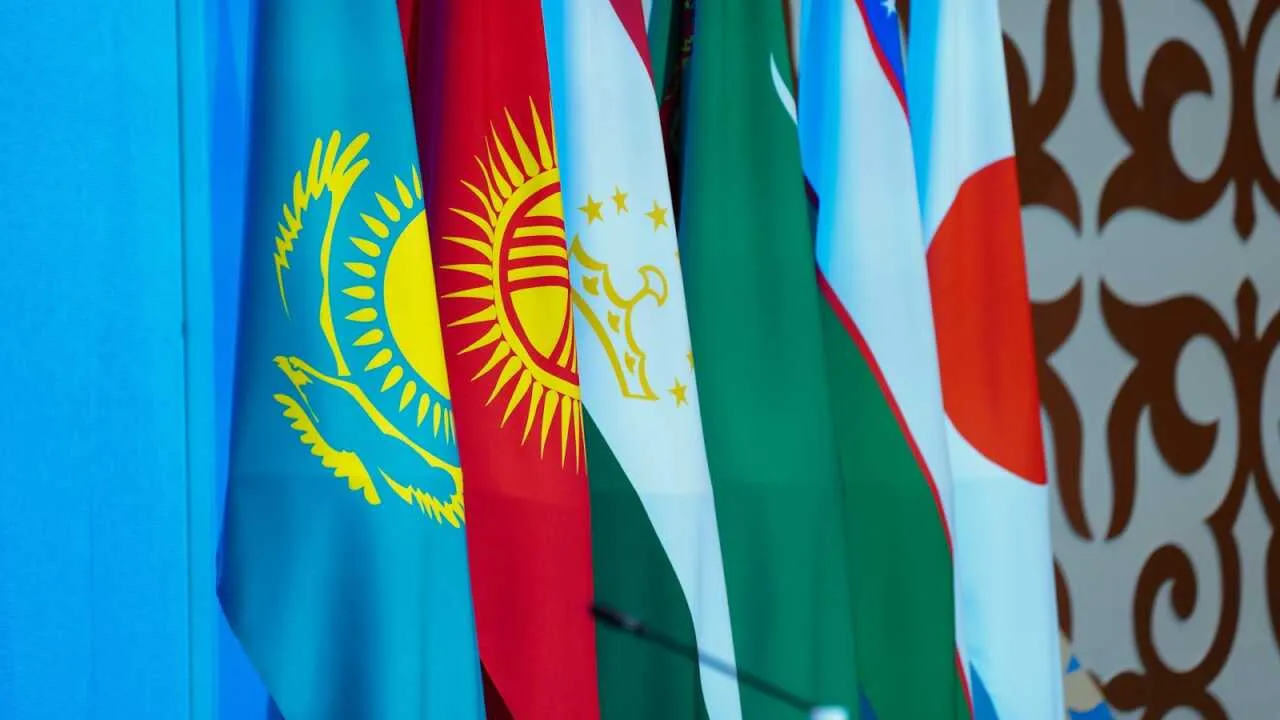 Япония ва Марказий Осиё саммити декабрда ўтказилади