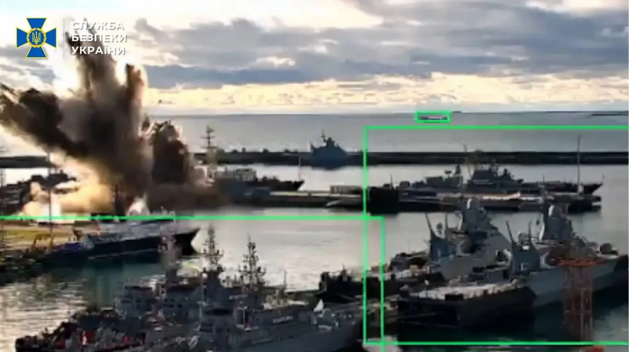 Украина ҳарбийлари Россия сувости кемаси йўқ қилинганини маълум қилди