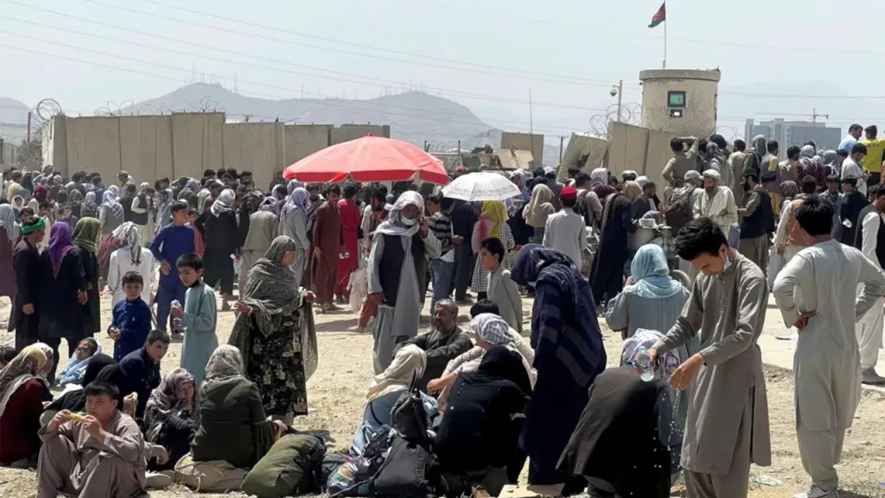 Германия Покистондаги 500 дан ортиқ афғонистонликни қабул қилишга тайёр