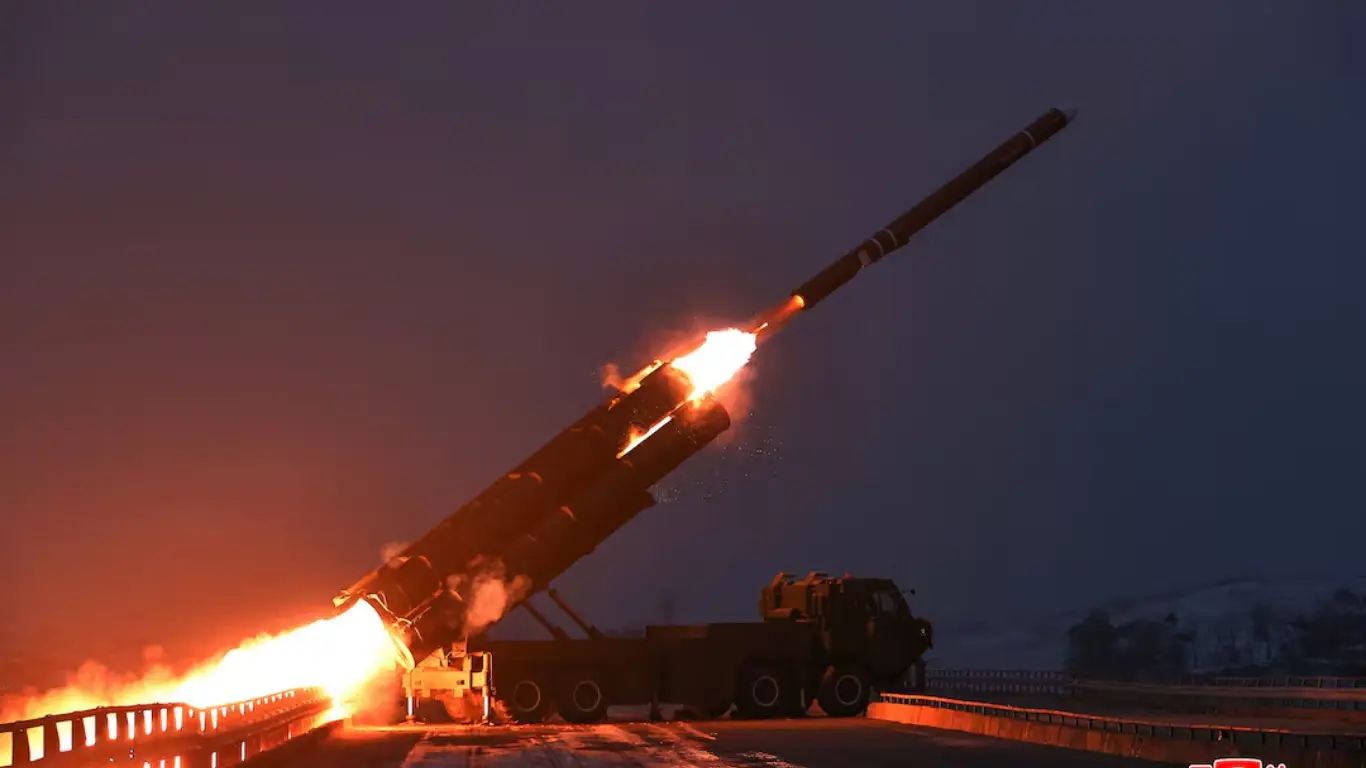 В Северной Корее запустили ракету