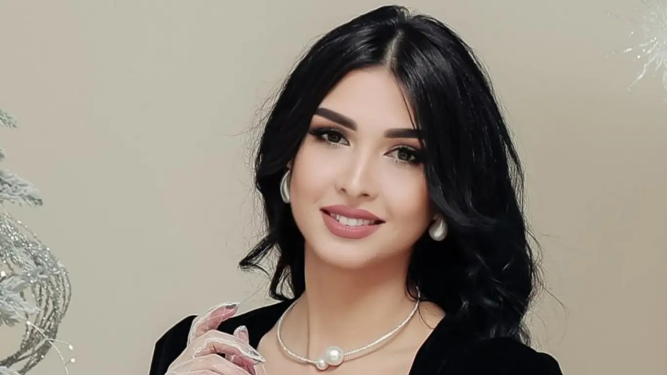 Маржона Мирзаалиева фарзанди билан Янги йил кайфиятини улашди (расм)