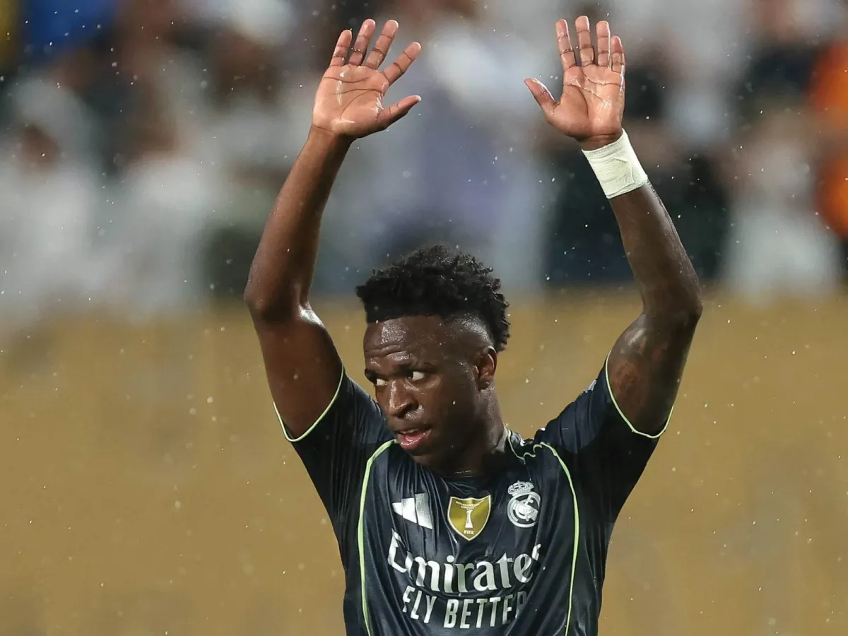 Неймар Винисиусга Реал ҳақида маслаҳат берди