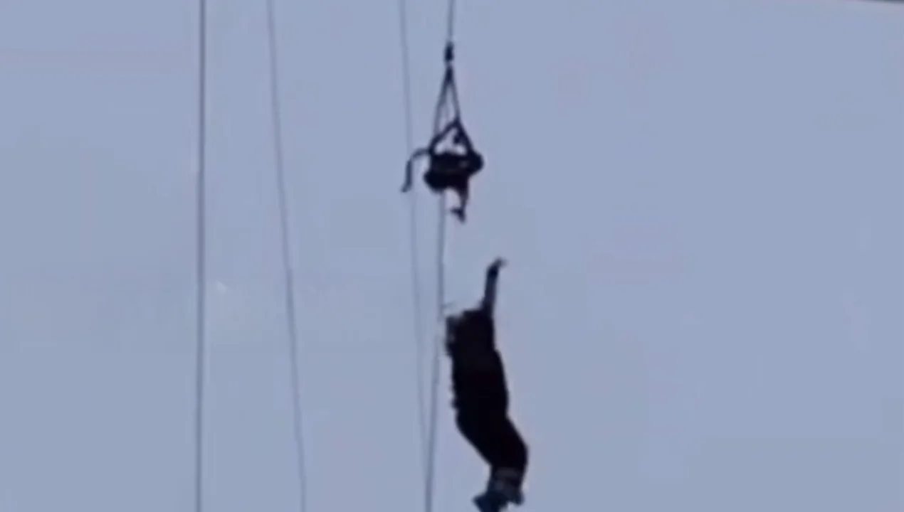 Қамчиқ довонидаги осма дор йўлида 16 ёшли қиз пастга қулагани айтилмоқда