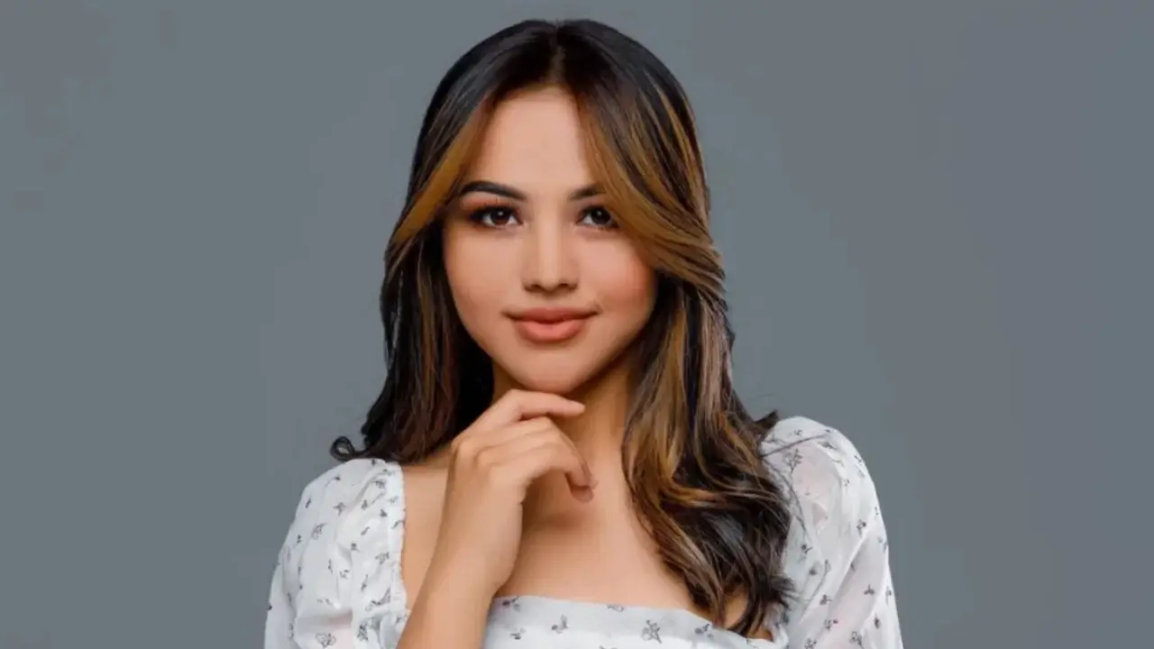 Хонзода 3-қизи Аслзоданинг 2 ёшини нишонлади