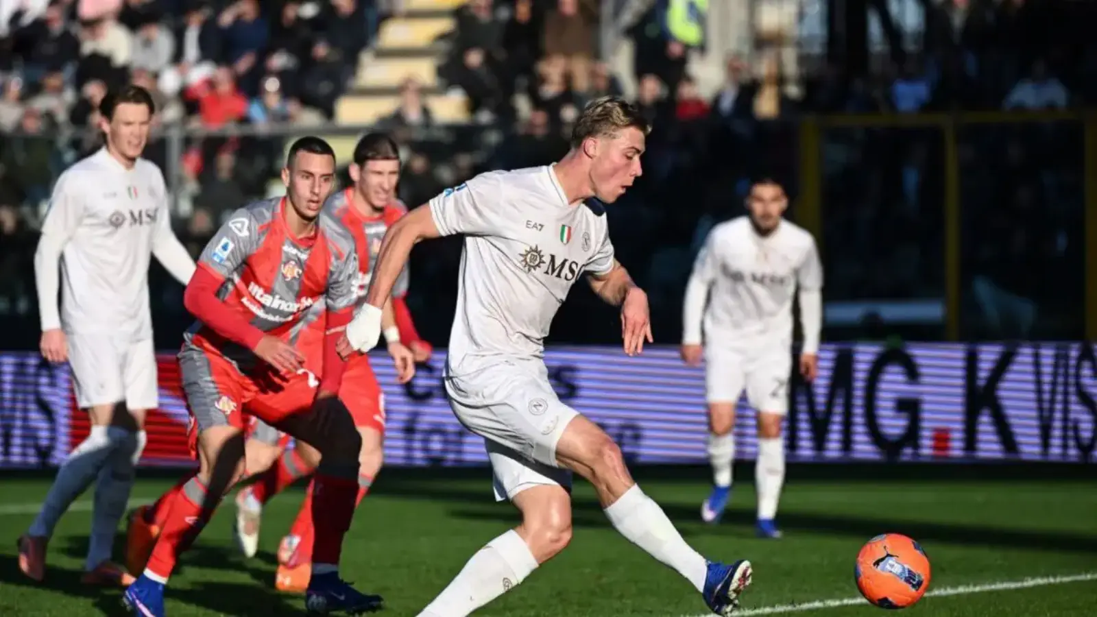 Hojlund brace leads Napoli to away win