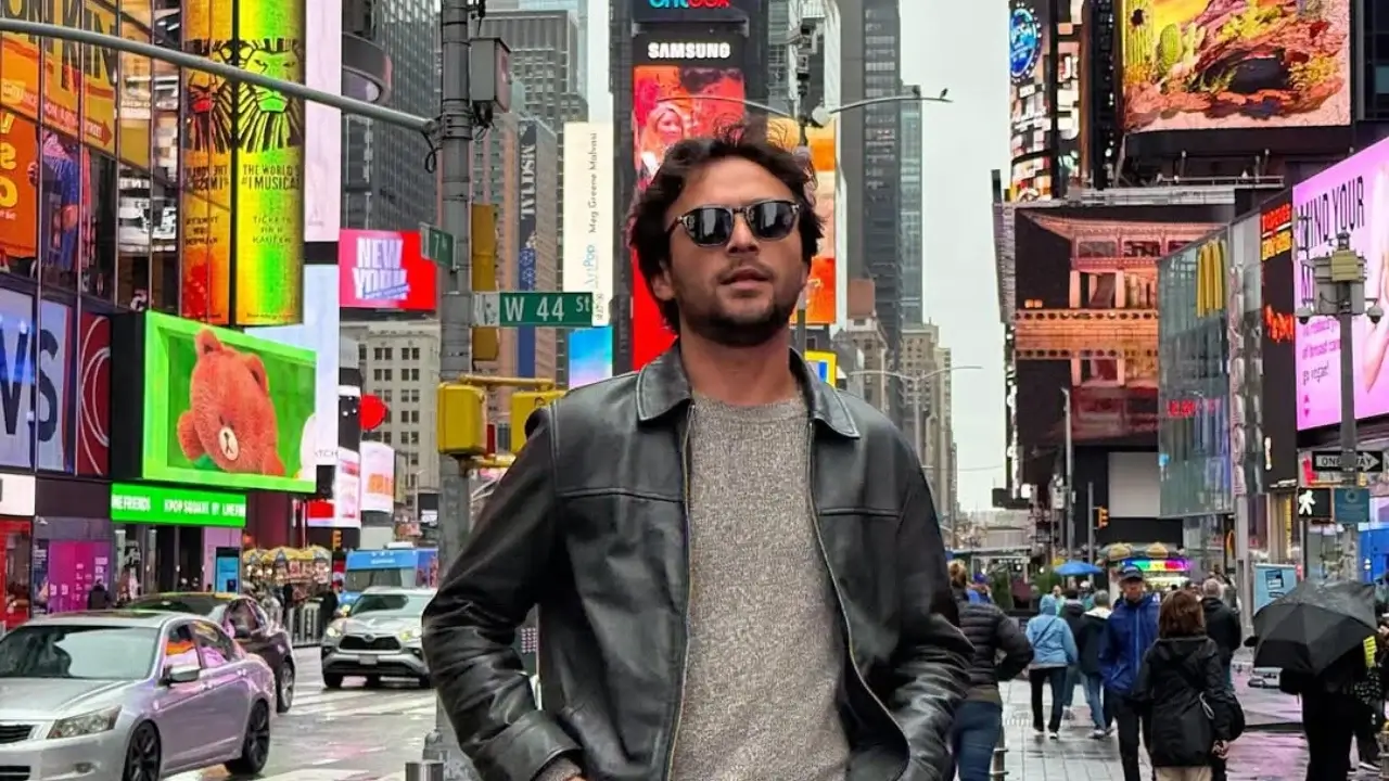 Ғайбулла Турсонов “Қуралай” қўшиғи билан тингловчилар қалбини забт этмоқда