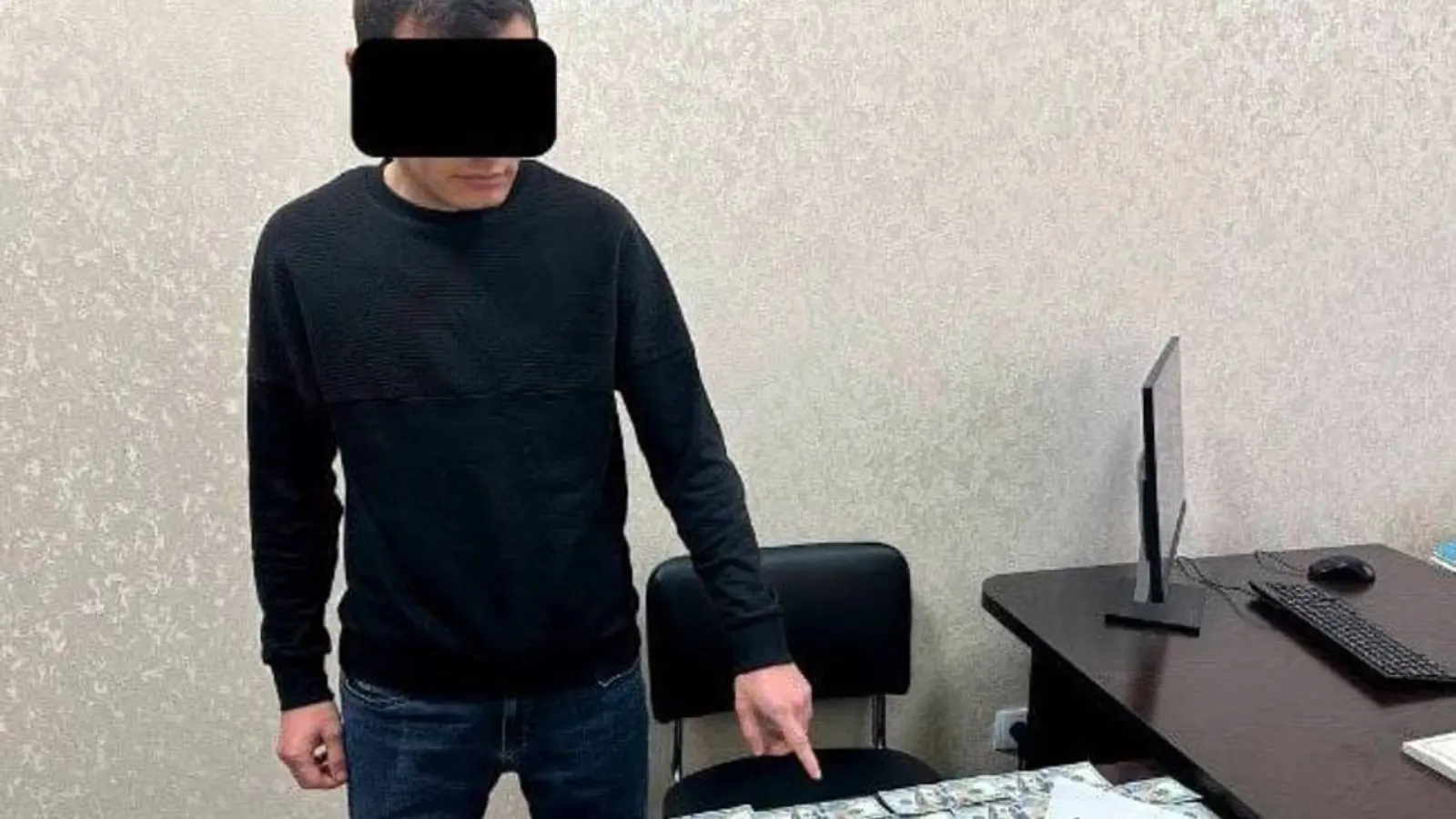 Toshkentda kadastr xodimi 5 ming dollar pora bilan qo‘lga tushdi