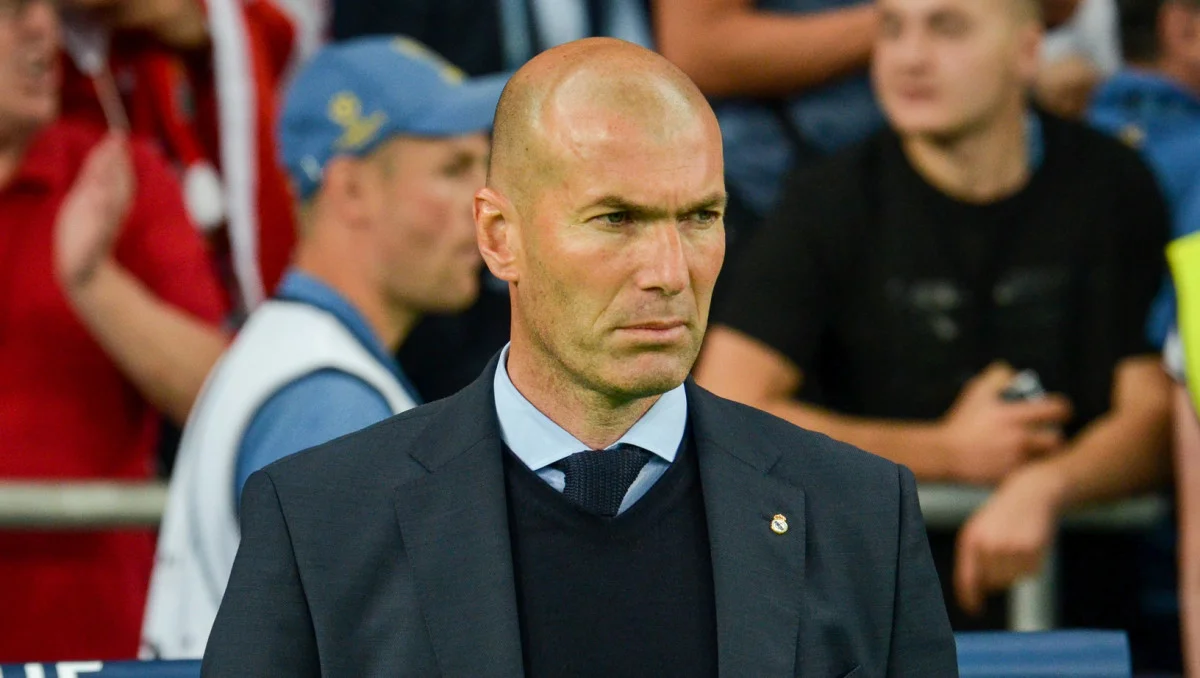 "Real"da murabbiy bo‘yicha ovozalar kuchaydi, Zidan qaytmaydigan ko‘rinadi...