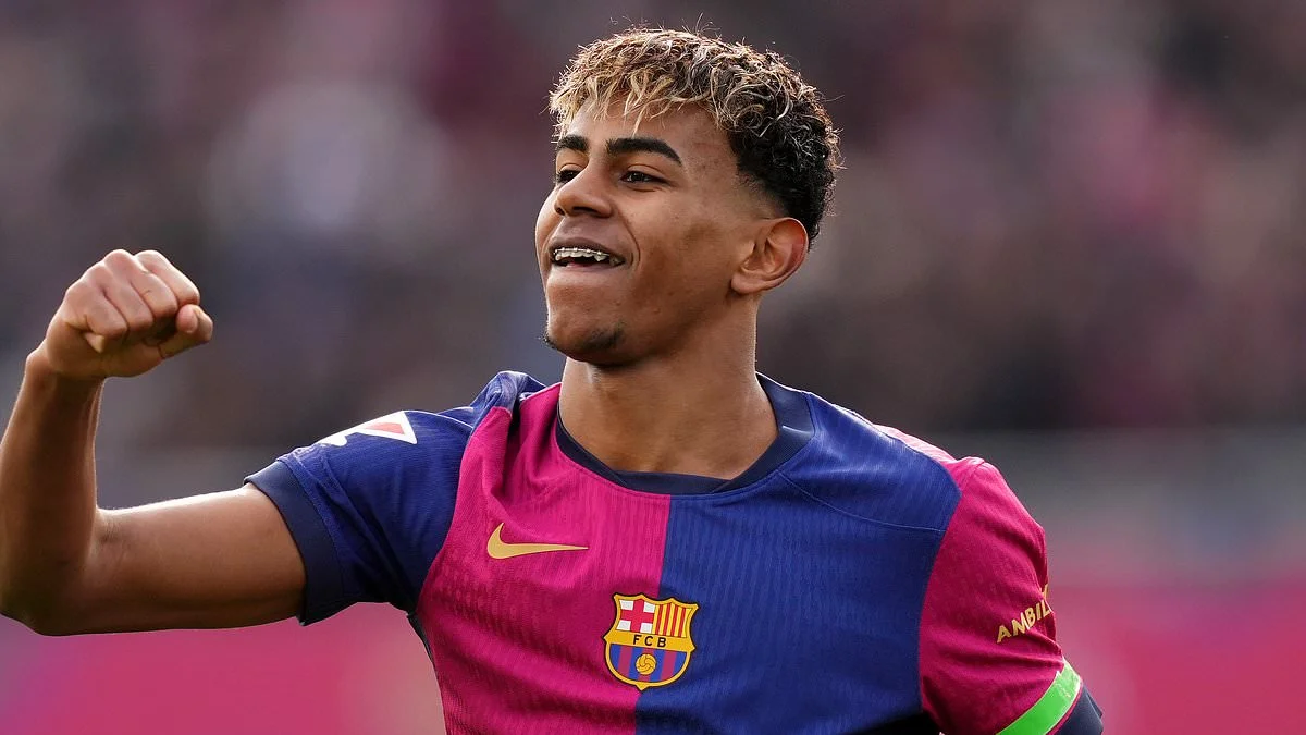 Lamin Yamal 2025 yılının en iyi genç futbolcusu seçildi