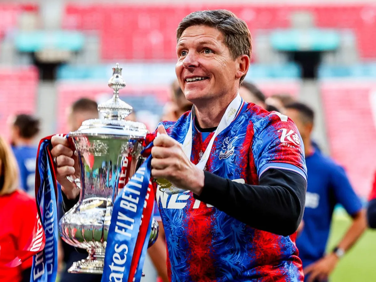 Oliver Glasner Munyosning jarohati haqida maʼlumot berdi