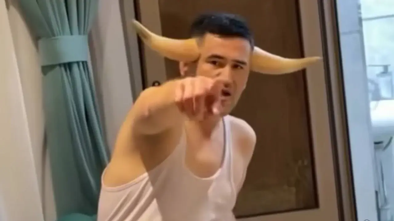 Самарқандлик болани бошидан шох ўсиб чиқдими?