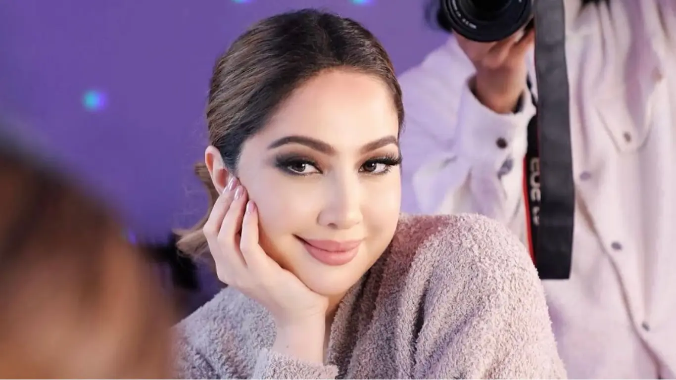 Sevinch Mo‘minova: “Xonadonda kelinning qadri erkakka bog‘liq” (video)