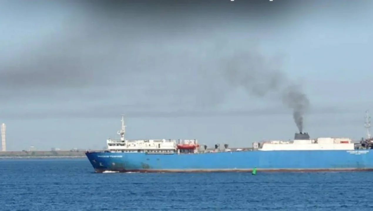 Erondan qurol tashigan kemalar: Kaspiy dengizida zarba berildi!