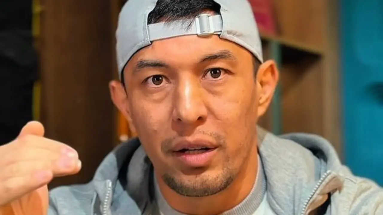 Элмурод Хакназаров примет участие в шоу "Hammasi roast"