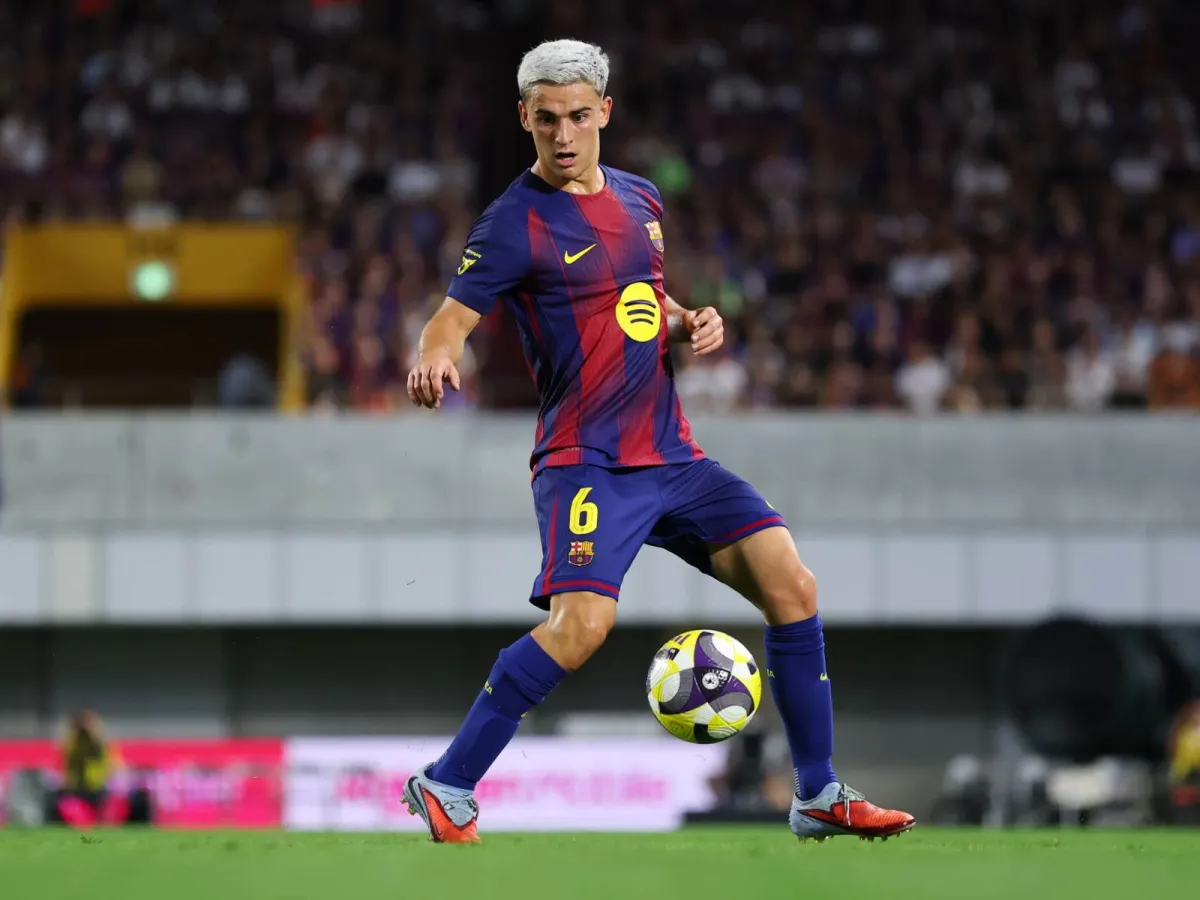 Гави Барселона жаттығуларында көрінді