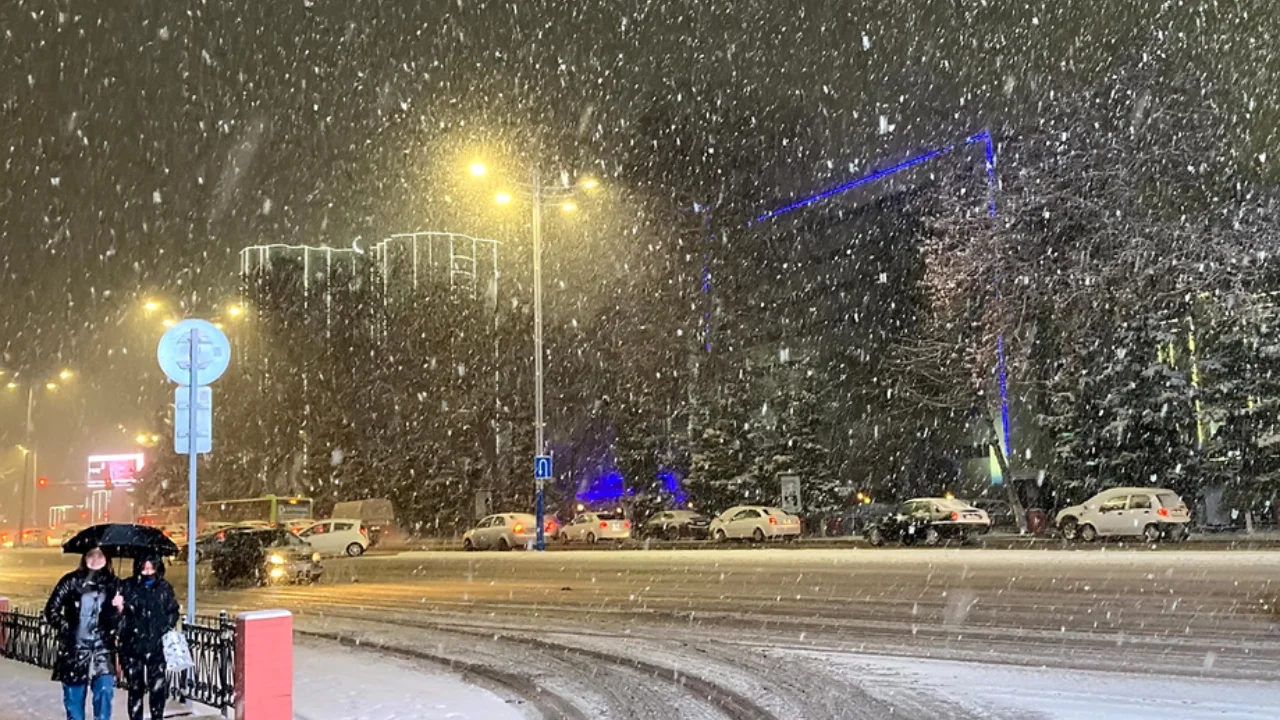 Определено, в каких регионах страны завтра пойдет снег