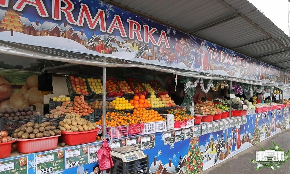 В Ташкентских базарах начали работу новогодние ярмарки