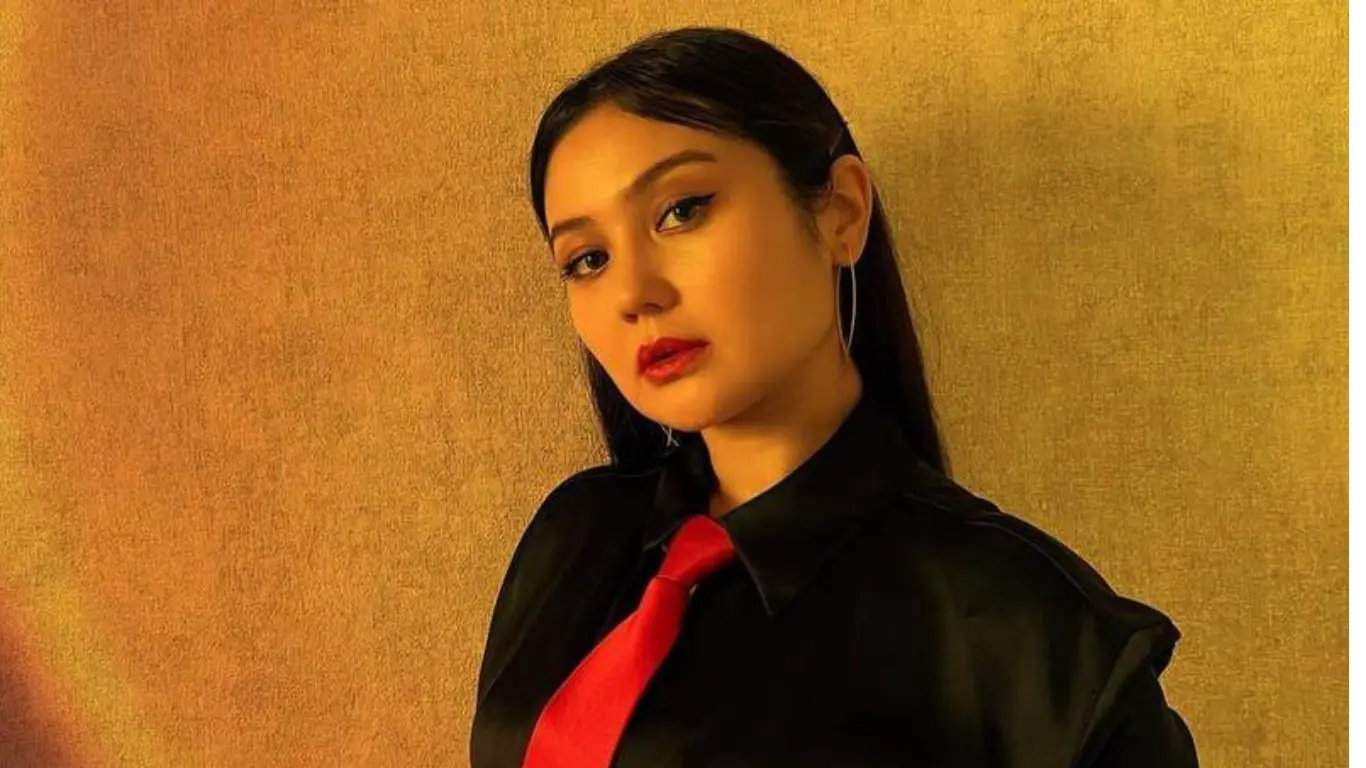 Sitora Alimjonovani yig‘latgan o‘zbek filmi qaysi?