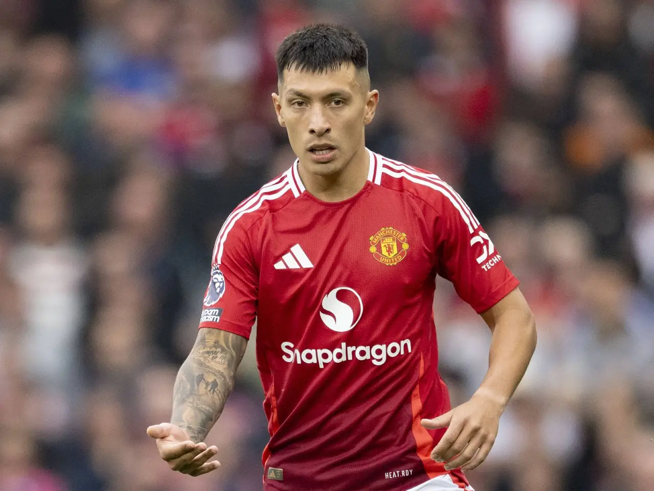 Amorim Lisandro Martinesni "top darajadagi" futbolchi deb atadi