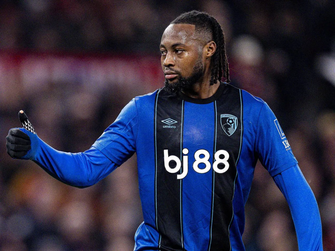 Semeno Ronaldu va Messi orasidan kimni tanlagani ma’lum bo‘ldi