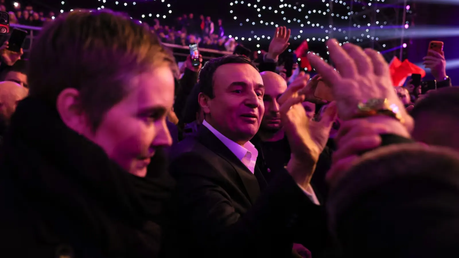 Kosovoda navbatdan tashqari saylov: hukmron partiya g‘alaba qozondi